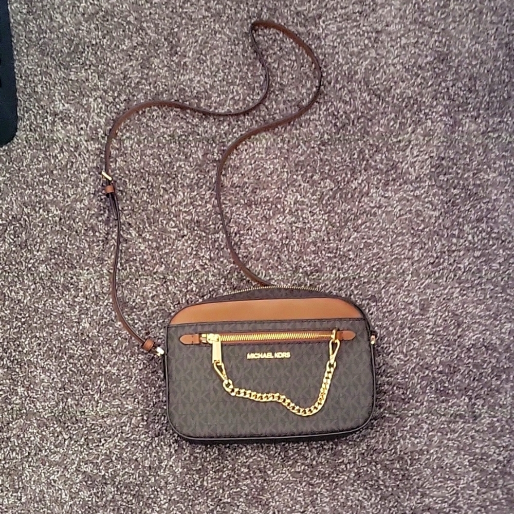 Michael kors purse